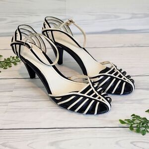 Fioni Black and White Strappy Heels Womens Size 10